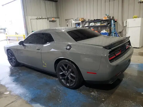 2C3CDZBTXPH682358 2023 DODGE CHALLENGER - Image 2