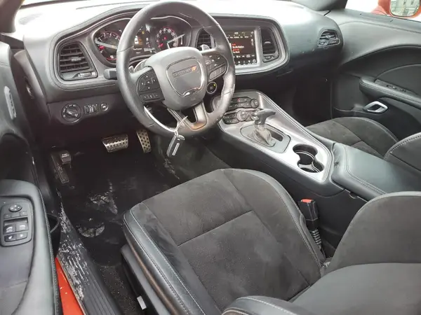 2C3CDZBTXPH689231 2023 DODGE CHALLENGER - Image 8