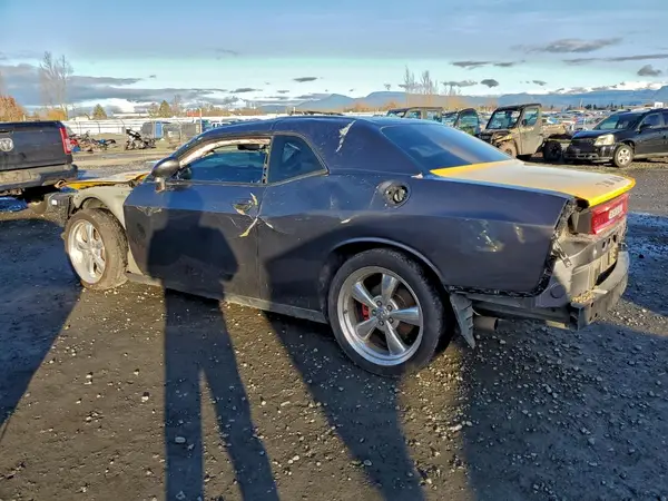 2C3CDZC90GH299077 2016 DODGE CHALLENGER - Image 2