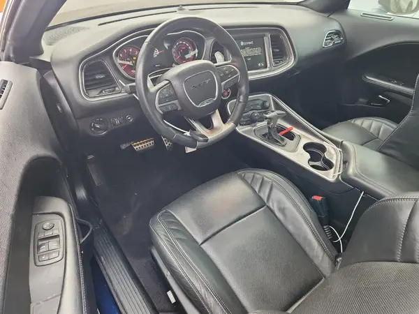 2C3CDZC90GH335933 2016 DODGE CHALLENGER - Image 8