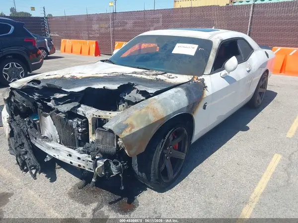 2C3CDZC90KH638252 2019 DODGE CHALLENGER - Image 2