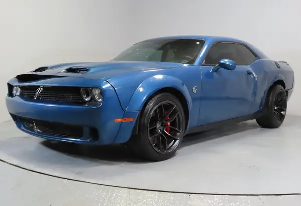 2C3CDZC90PH691797 2023 DODGE CHALLENGER - Image 2