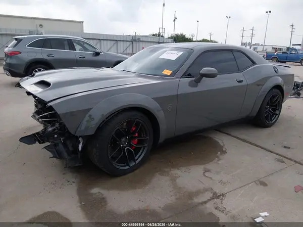 2C3CDZC90PH691864 2023 DODGE CHALLENGER - Image 2