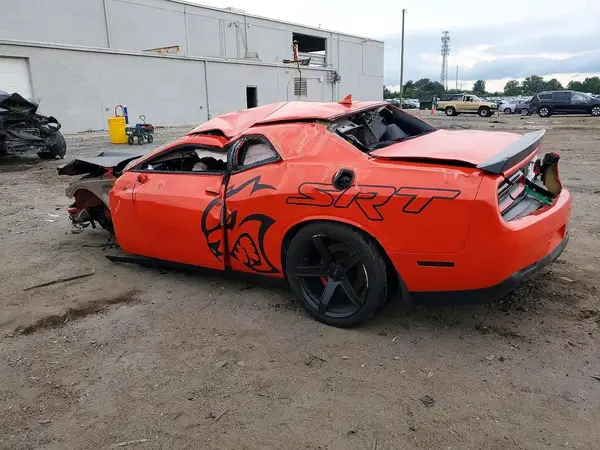 2C3CDZC91HH535138 2017 DODGE CHALLENGER - Image 2