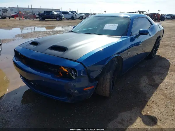 2C3CDZC91PH525658 2023 DODGE CHALLENGER - Image 2