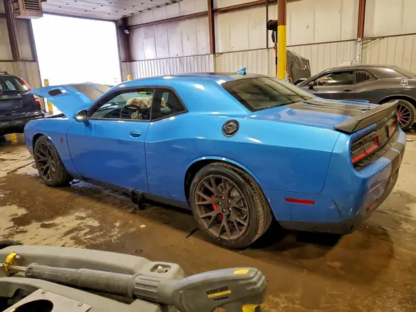 2C3CDZC92GH236126 2016 DODGE CHALLENGER - Image 2