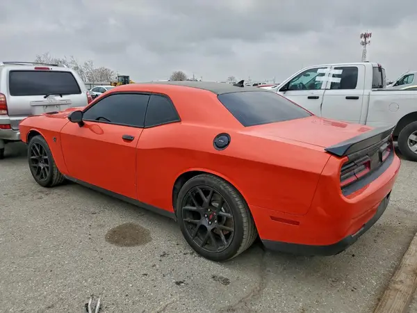 2C3CDZC92GH263083 2016 DODGE CHALLENGER - Image 2