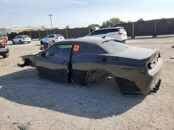 2C3CDZC92HH618092 2017 DODGE CHALLENGER - Image 2