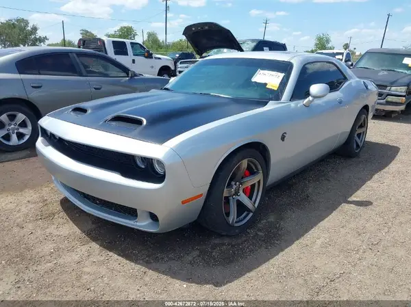 2C3CDZC92PH525586 2023 DODGE CHALLENGER - Image 2