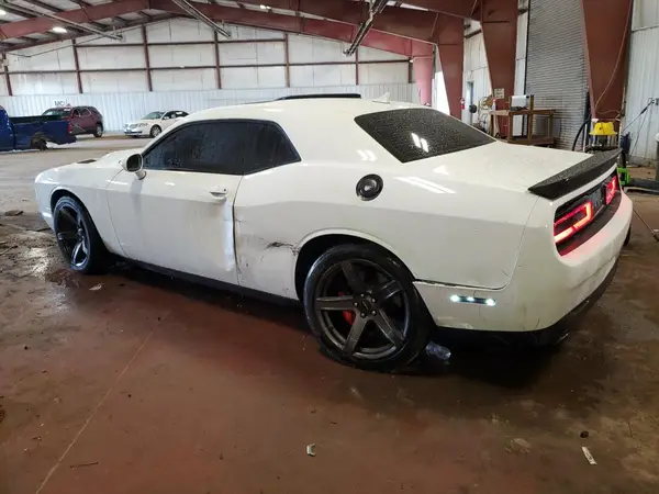 2C3CDZC93GH249208 2016 DODGE CHALLENGER - Image 2