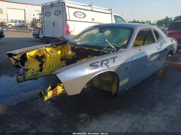 2C3CDZC93JH270129 2018 DODGE CHALLENGER - Image 2