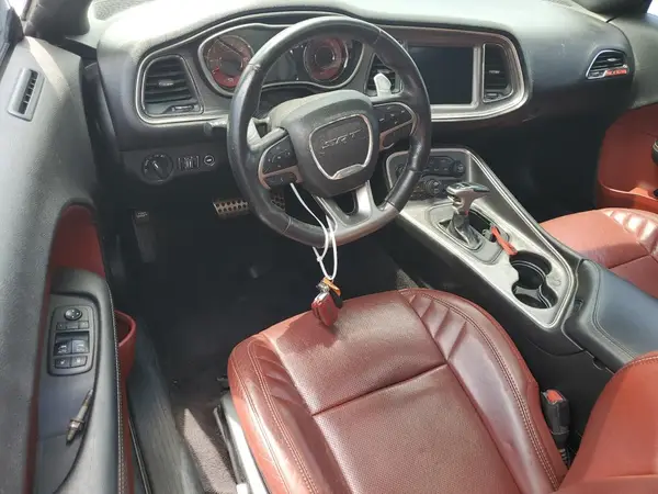 2C3CDZC93JH304764 2018 DODGE CHALLENGER - Image 8