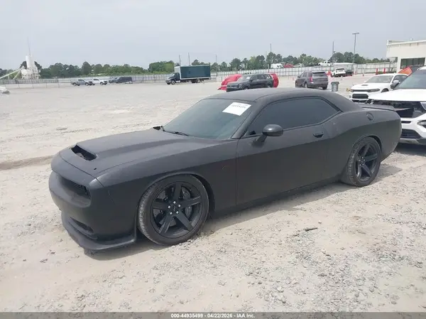 2C3CDZC93JH338946 2018 DODGE CHALLENGER - Image 2