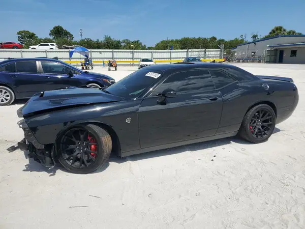 2C3CDZC94GH220929 2016 DODGE CHALLENGER - Image 1