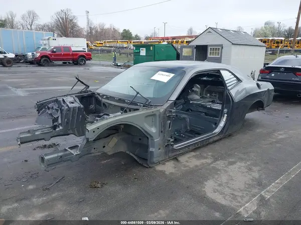 2C3CDZC94GH244924 2016 DODGE CHALLENGER - Image 2