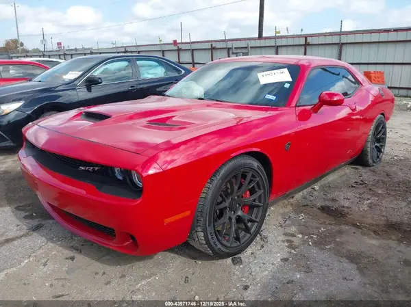 2C3CDZC94GH262985 2016 DODGE CHALLENGER - Image 2