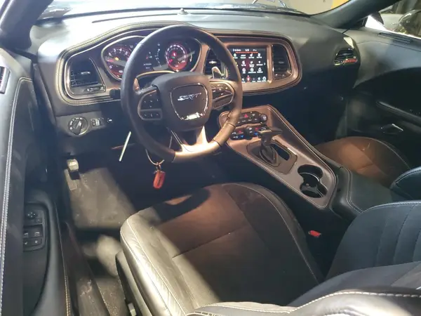 2C3CDZC94PH692094 2023 DODGE CHALLENGER - Image 8