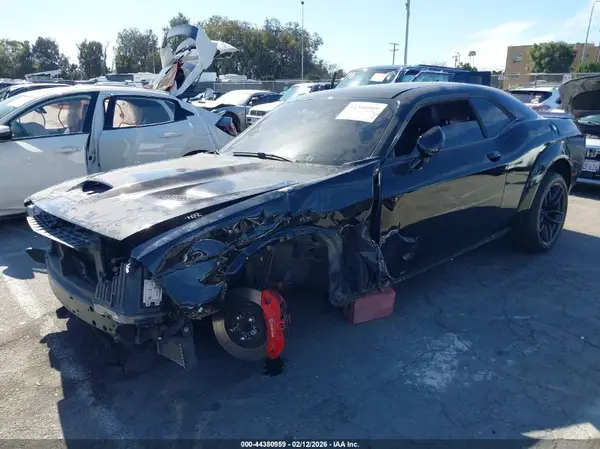 2C3CDZC95GH314415 2016 DODGE CHALLENGER - Image 2