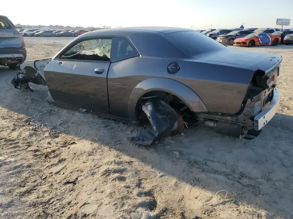 2C3CDZC95HH539127 2017 DODGE CHALLENGER - Image 2