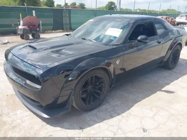 2C3CDZC95JH121396 2018 DODGE CHALLENGER - Image 2