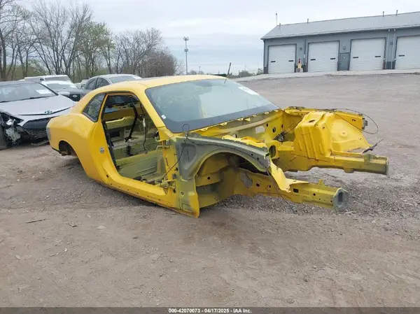 2C3CDZC96HH527326 2017 DODGE CHALLENGER - Image 1