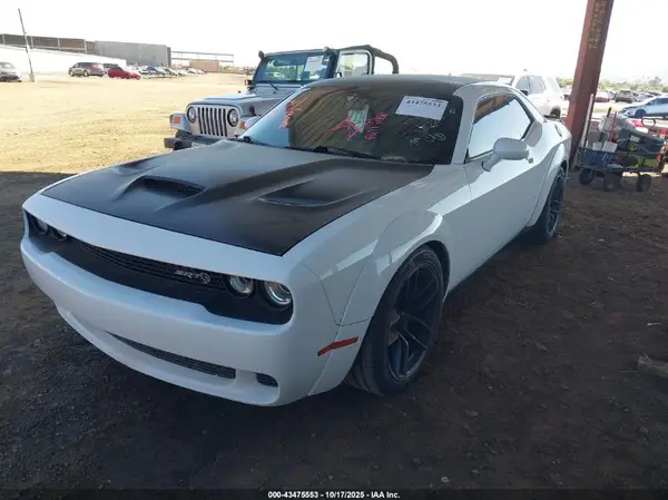 2C3CDZC96JH138272 2018 DODGE CHALLENGER - Image 2