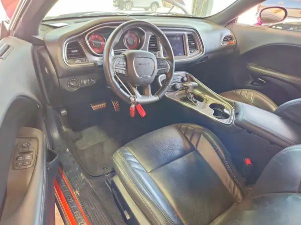 2C3CDZC96JH327455 2018 DODGE CHALLENGER - Image 8