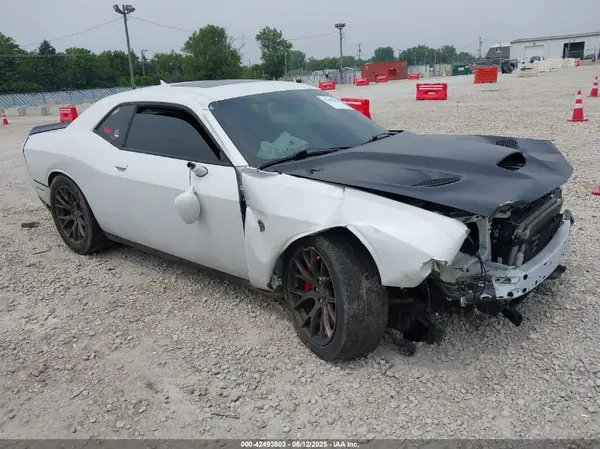 2C3CDZC97G8118069 2016 DODGE CHALLENGER - Image 1