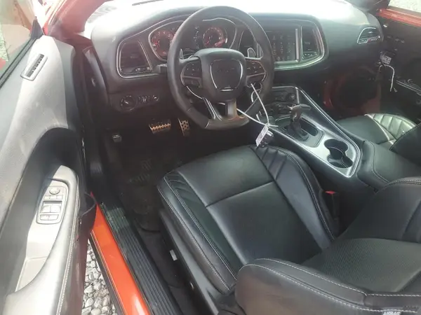 2C3CDZC98GH336022 2016 DODGE CHALLENGER - Image 8