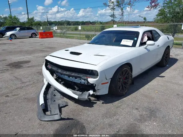 2C3CDZC98GH344394 2016 DODGE CHALLENGER - Image 2