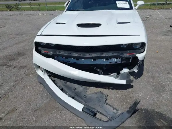2016 DODGE CHALLENGER auction photo 6