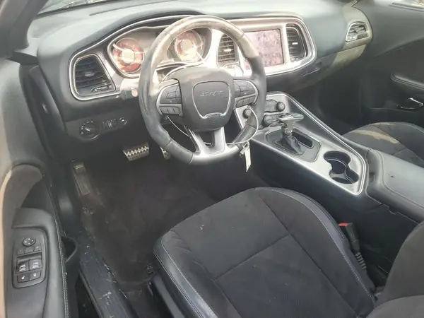2C3CDZC98HH508504 2017 DODGE CHALLENGER - Image 8