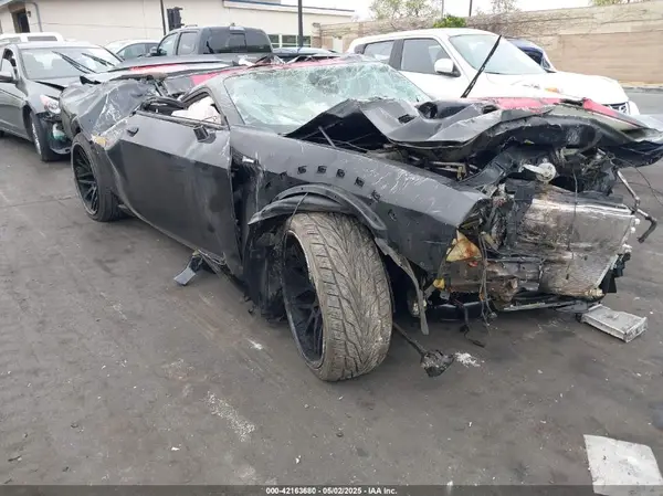 2C3CDZC98JH127743 2018 DODGE CHALLENGER - Image 1