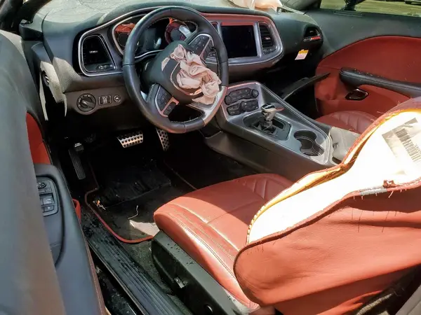 2C3CDZC98JH279389 2018 DODGE CHALLENGER - Image 8