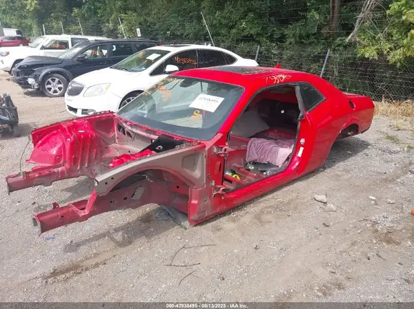 2C3CDZC98KH759370 2019 DODGE CHALLENGER - Image 2