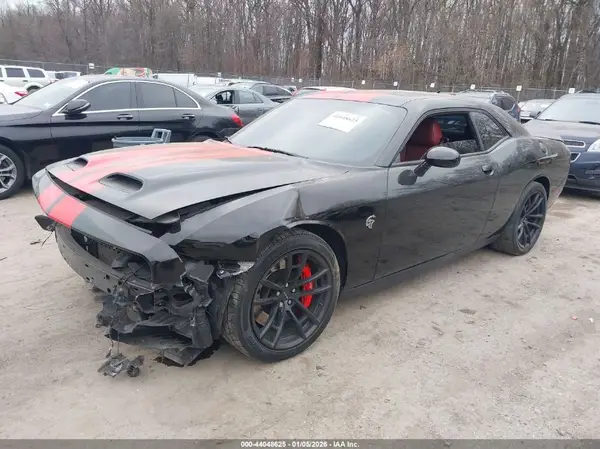 2C3CDZC98PH573836 2023 DODGE CHALLENGER - Image 2