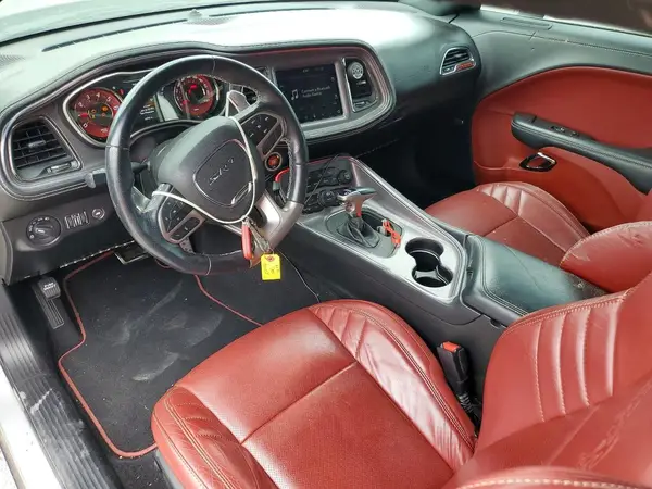 2C3CDZC98PH605247 2023 DODGE CHALLENGER - Image 8