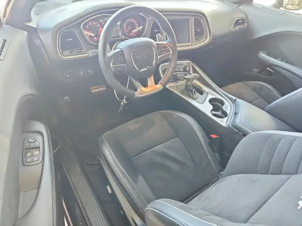 2C3CDZC99GH124584 2016 DODGE CHALLENGER - Image 8