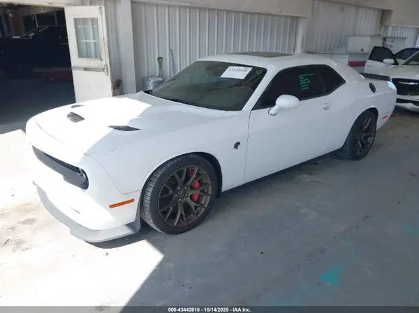 2C3CDZC99GH200224 2016 DODGE CHALLENGER - Image 2