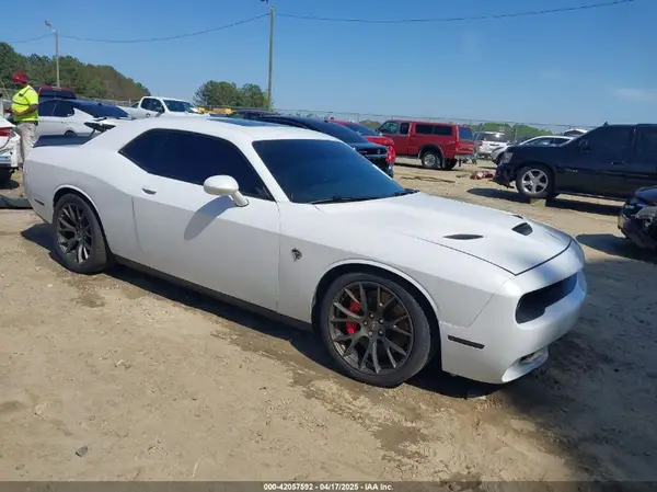 2C3CDZC99GH239296 2016 DODGE CHALLENGER - Image 1