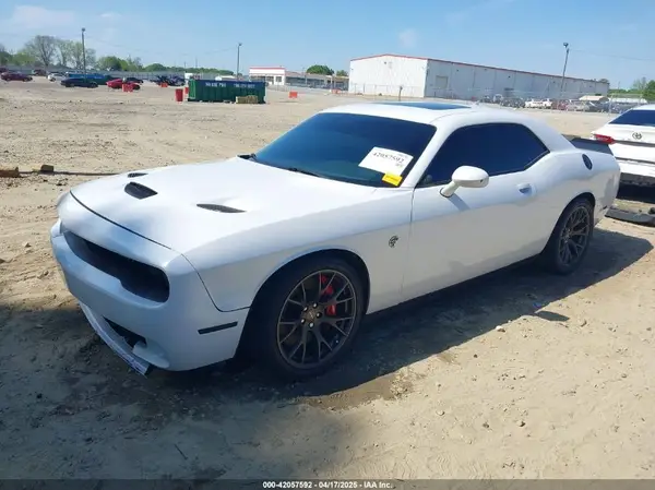 2C3CDZC99GH239296 2016 DODGE CHALLENGER - Image 2