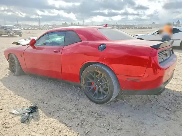 2C3CDZC99GH334893 2016 DODGE CHALLENGER - Image 2
