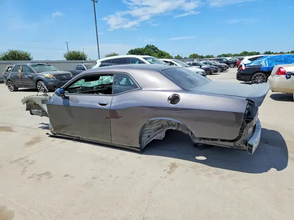 2C3CDZC99MH676484 2021 DODGE CHALLENGER - Image 2