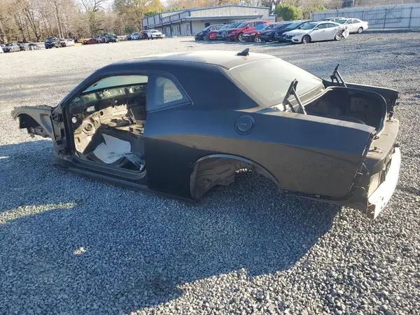 2C3CDZC9XGH112167 2016 DODGE CHALLENGER - Image 2