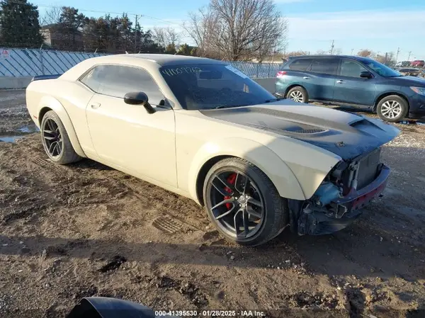 2C3CDZC9XJH146407 2018 DODGE CHALLENGER - Image 1