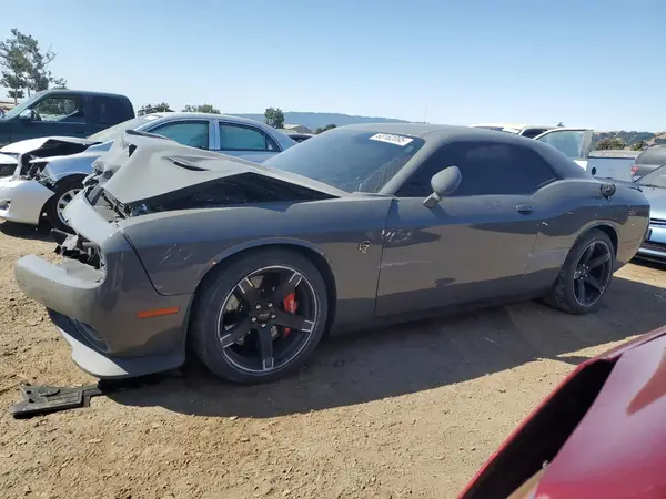 2C3CDZC9XJH218674 2018 DODGE CHALLENGER - Image 1
