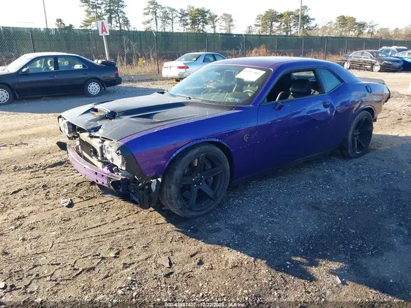 2C3CDZC9XJH309718 2018 DODGE CHALLENGER - Image 2