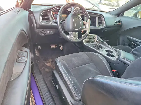 2C3CDZC9XJH309735 2018 DODGE CHALLENGER - Image 8