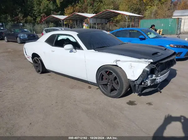 2C3CDZC9XKH744014 2019 DODGE CHALLENGER - Image 1