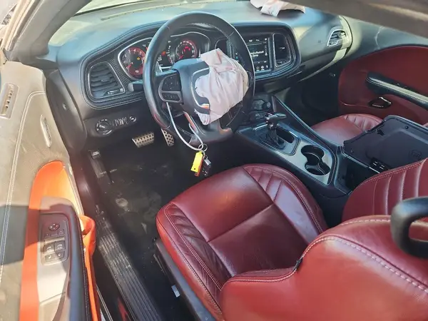 2C3CDZC9XMH657989 2021 DODGE CHALLENGER - Image 8